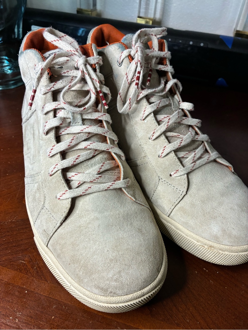 Toms x Star Wars Leandro High Skywalker Men's Suede Light Gray Sneaker Sz 10